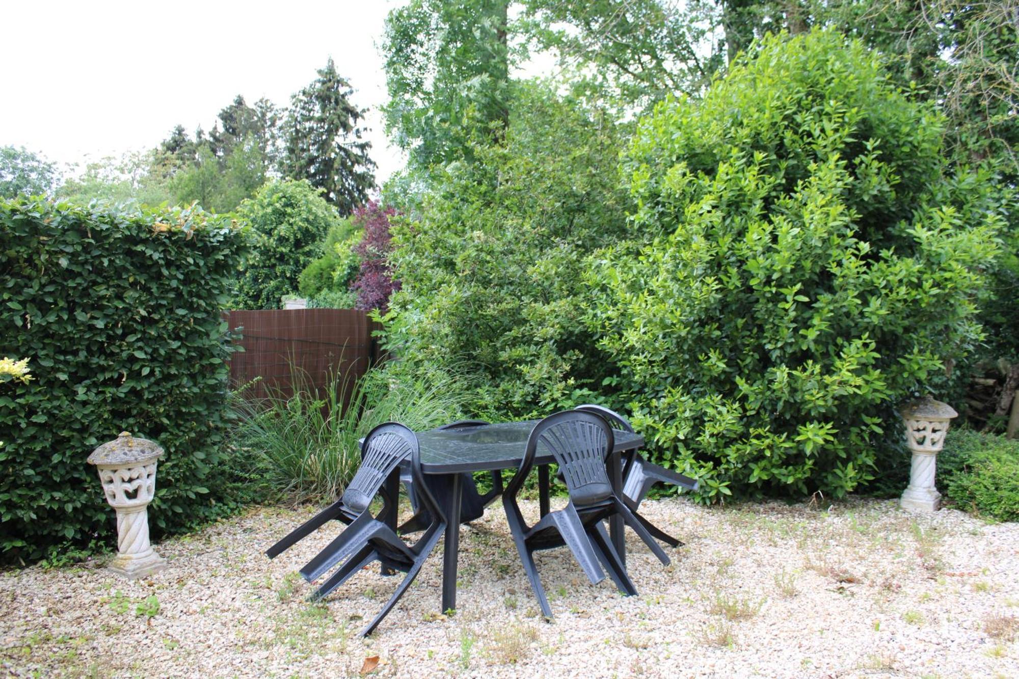 Le Gite Du Chene Rouvre Corbeil-Cerf ภายนอก รูปภาพ